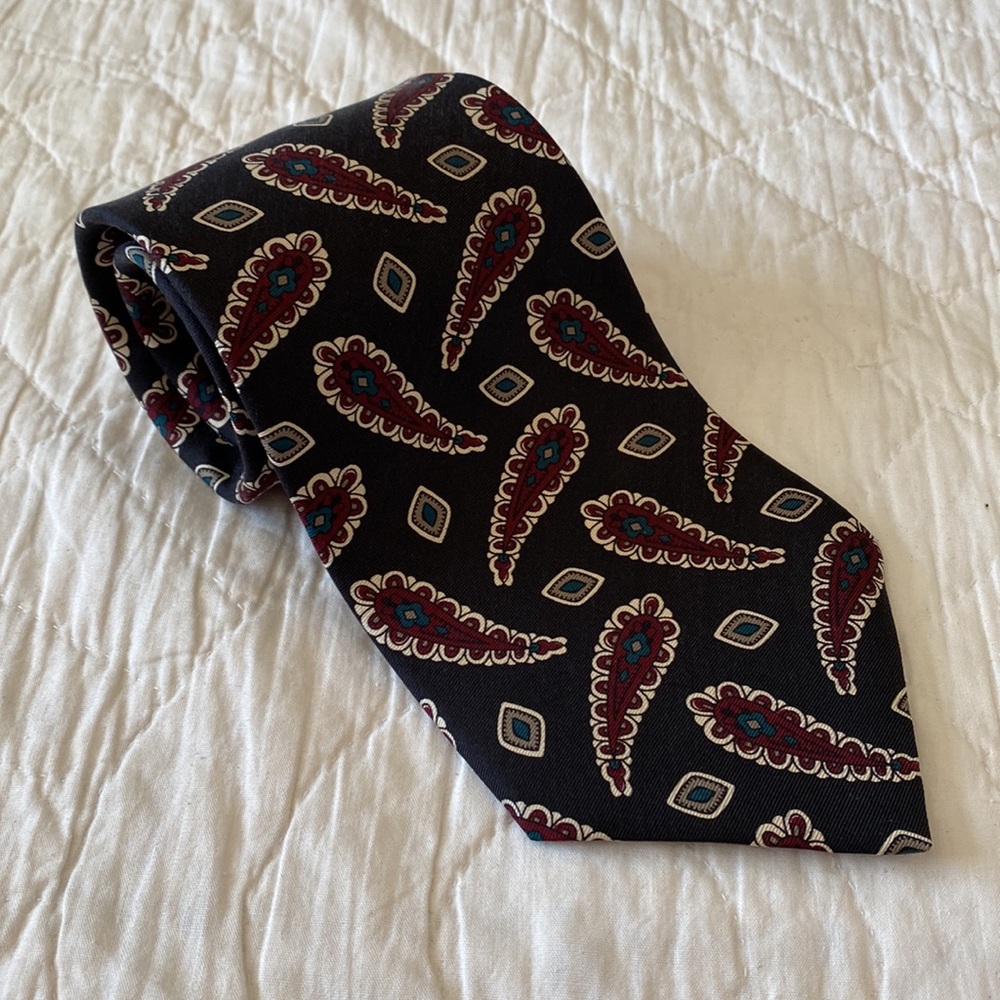 Kenneth Cole Silk Tie